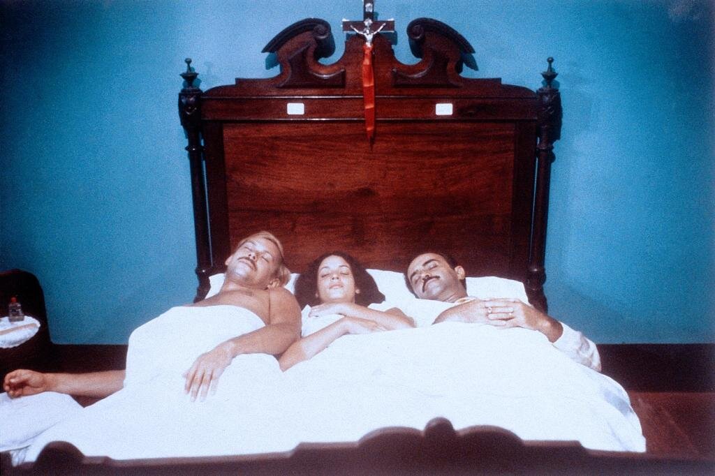 Кадр из кинофильма «Дона Флор и два её мужа» Бруно Баррето. 1976. Источник фото: kinopoisk.ru