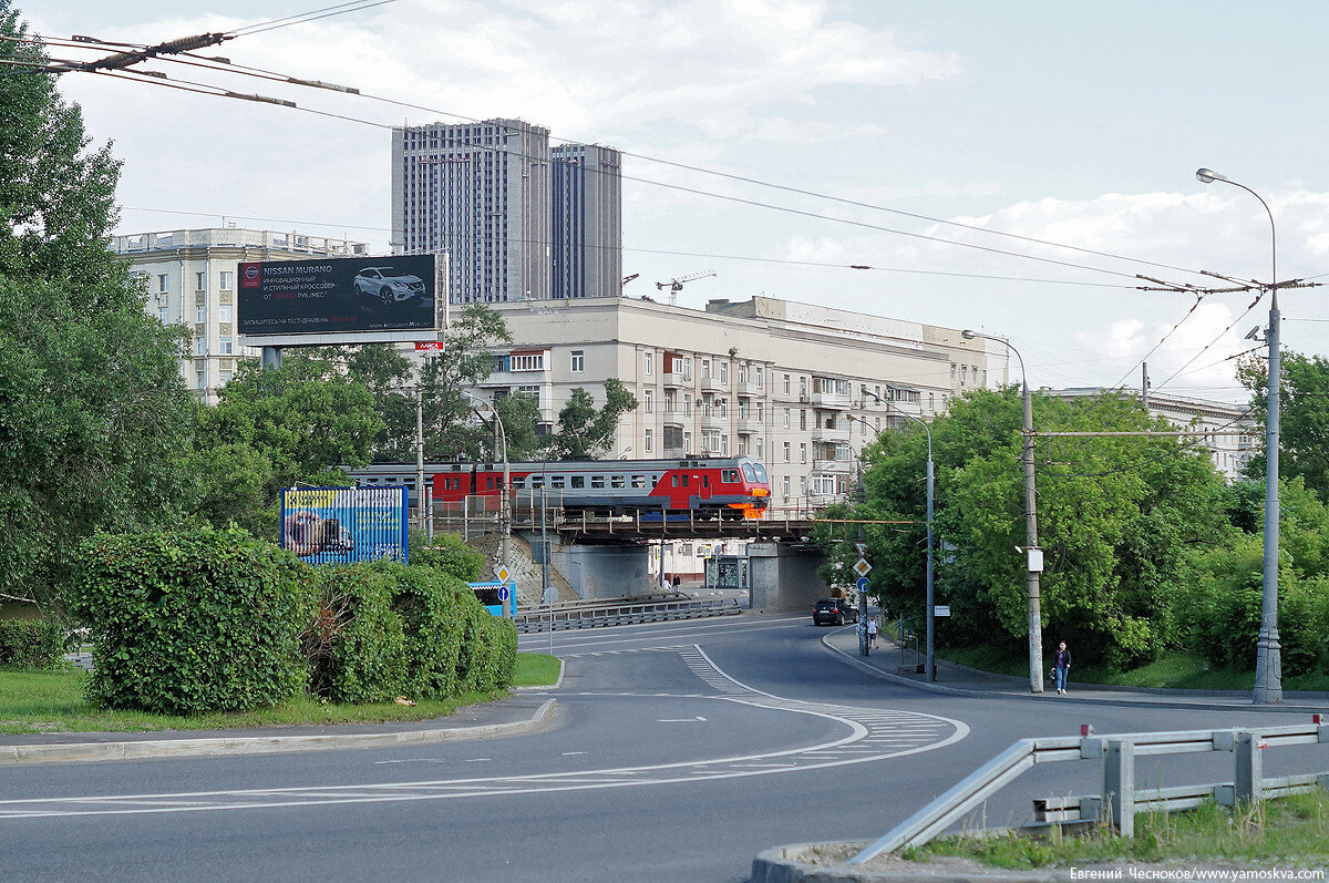 Улица бутырская москва