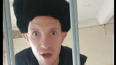 Какого актера посадили в тюрьму