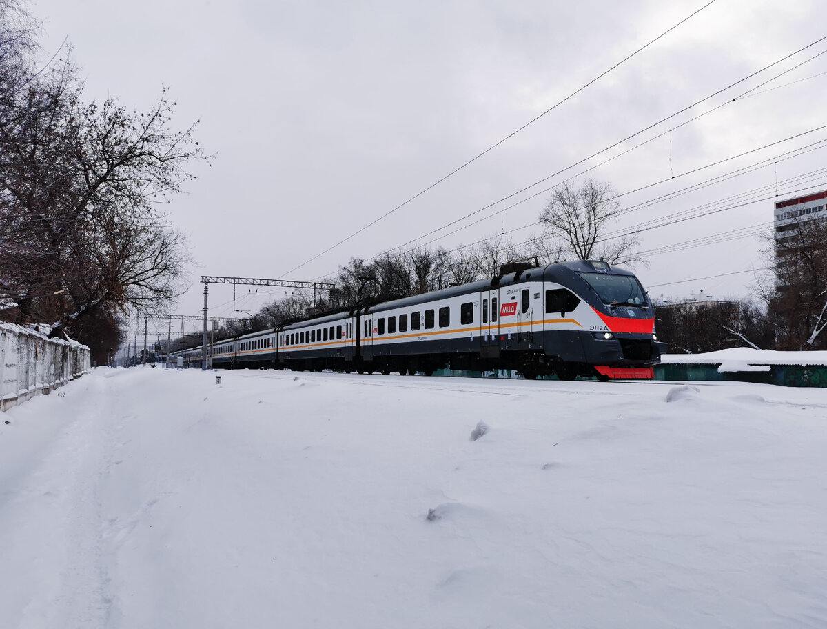 Электропоезд ЭП2Д-0091 отправился от МЦД Дегунино в сторону МЦД Бескудниково.