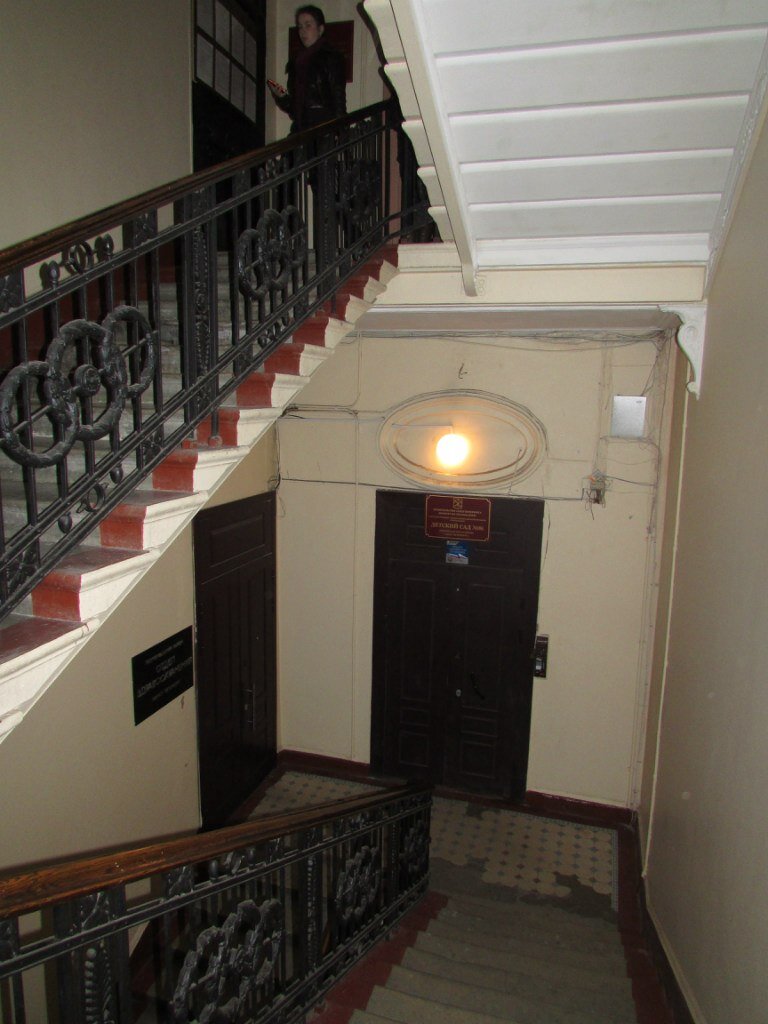 Парадная дома по ул. Большая Монетная, 11. Заимствовано: https://www.citywalls.ru