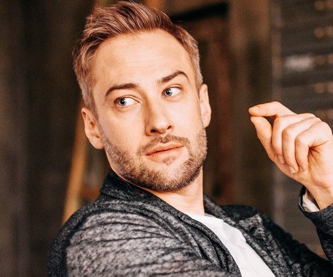     Дмитрия Шепелева разыскивают судебные приставы после скандалов с отцом Жанны Фриске