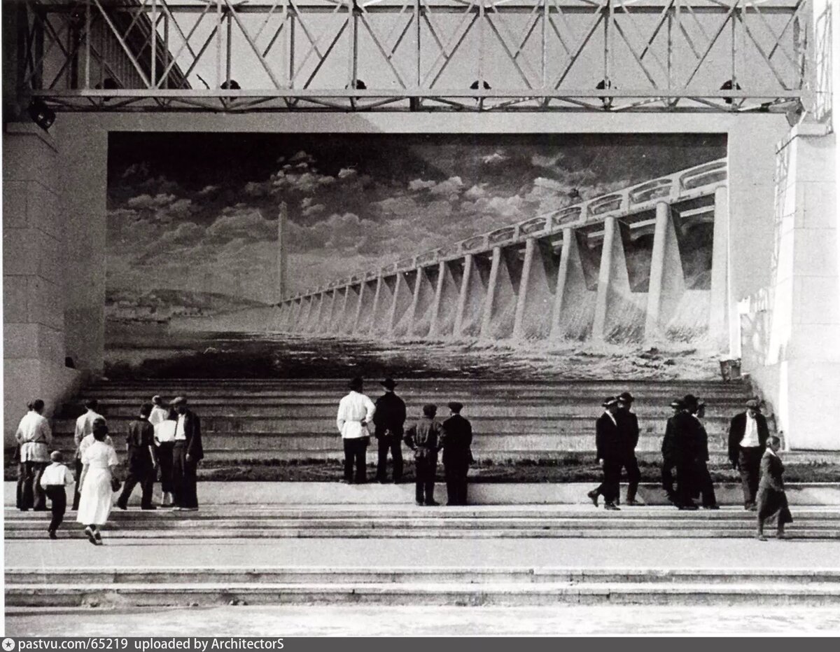 Панно крупным планом, 1939. С сайта www.pastvu.com.