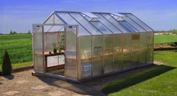 обработанная древесина.