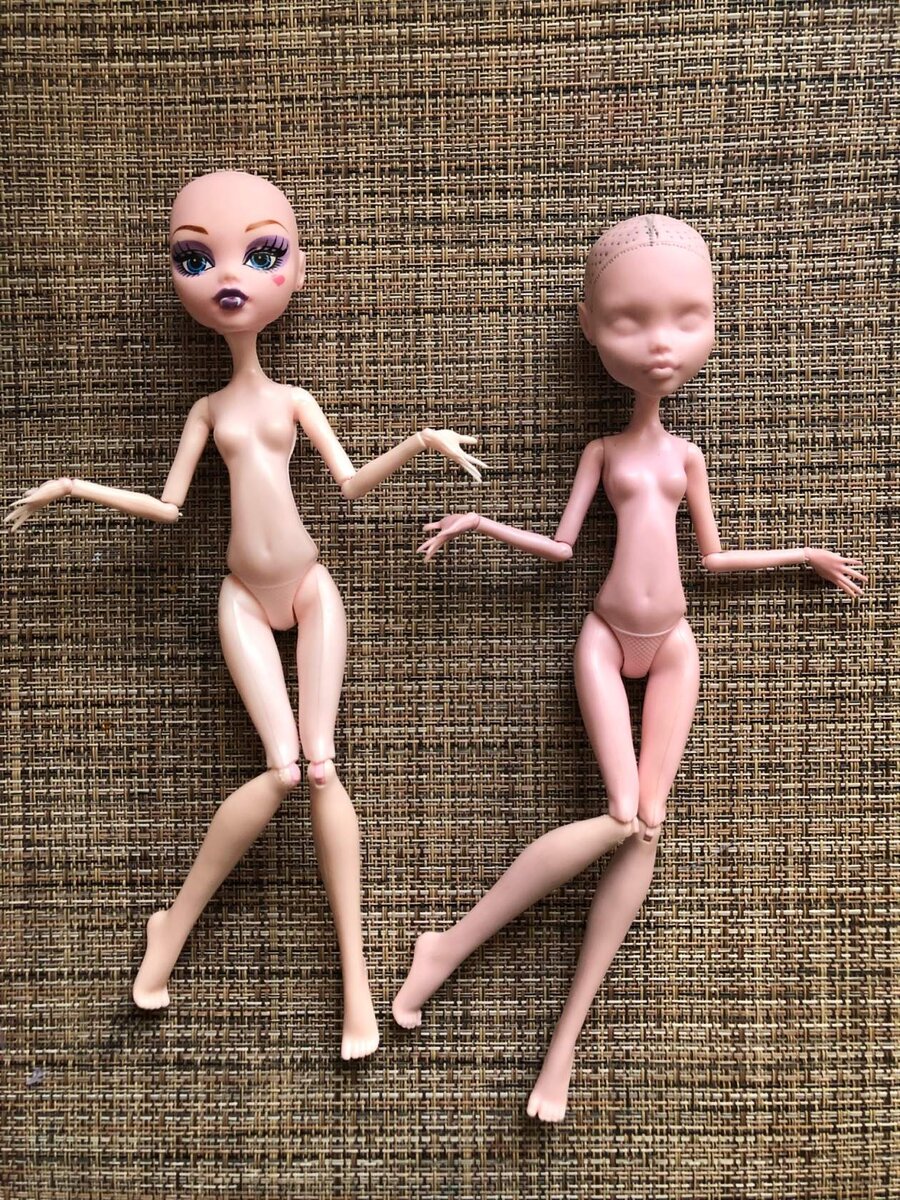 А вы знаете, где тут подделка?