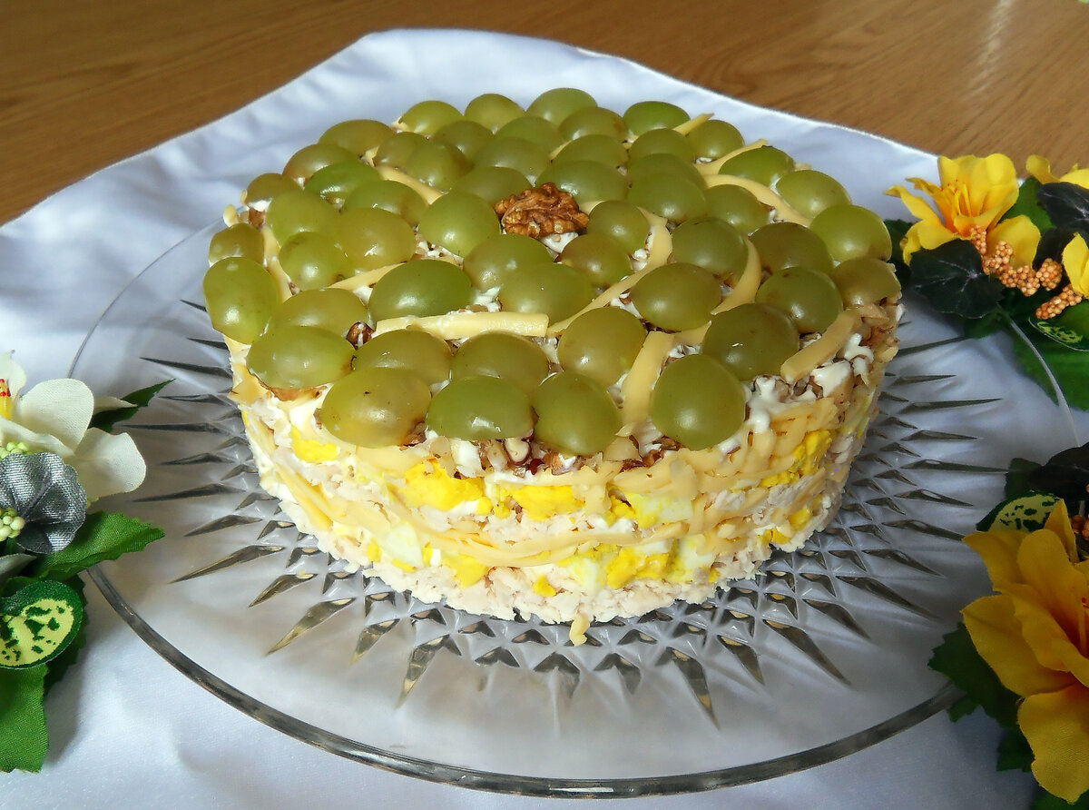 Салат "Малахитовая шкатулка".