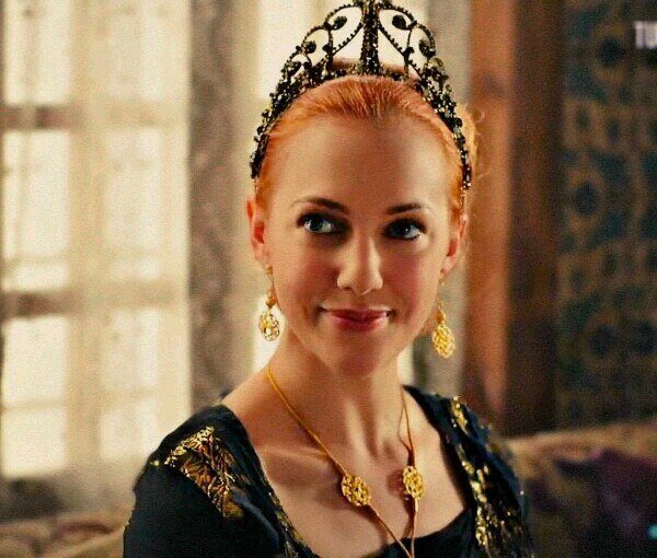 Актриса Мерьем Узерли в роли Хюррем султан в сериале "Великолепный век", изображение взято с открытого источника в интернете, с сайта:http://allsisters.ru/dosug/aktrisi-velikolepny-vek