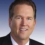 Собаки и кошки обеспечивают любовь и общение миллионам людей и не должны быть убиты и проданы как еда.Верн Бьюкенен 