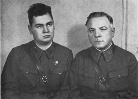 Петр и Климент Ворошиловы.