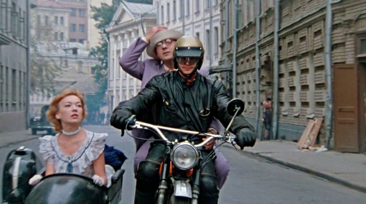 Кадры из фильма «Покровские ворота»