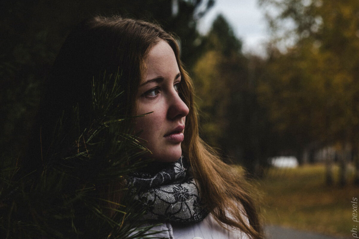 Девушка, похожая на Вику