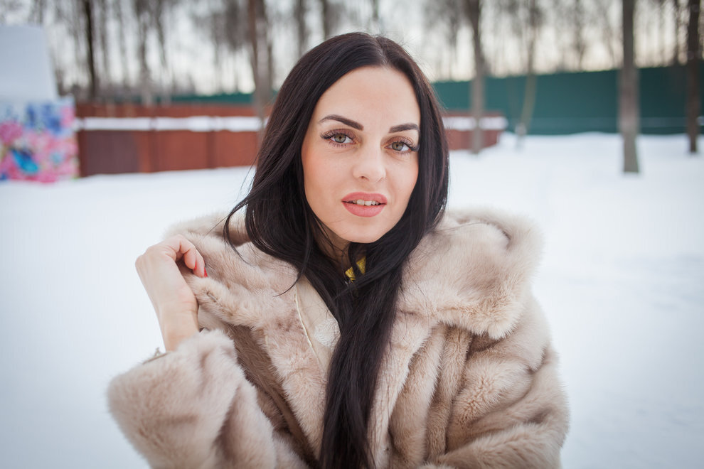 Звезда проекта "ДОМ-2" Юлия Ефременкова ответила хейтерам о воспитании своих дет