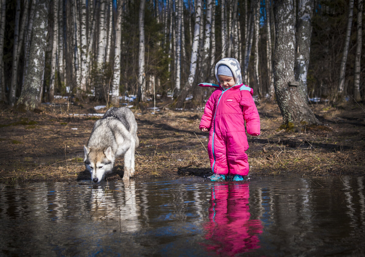 Верка и ее личный "волк" по имени Наташа