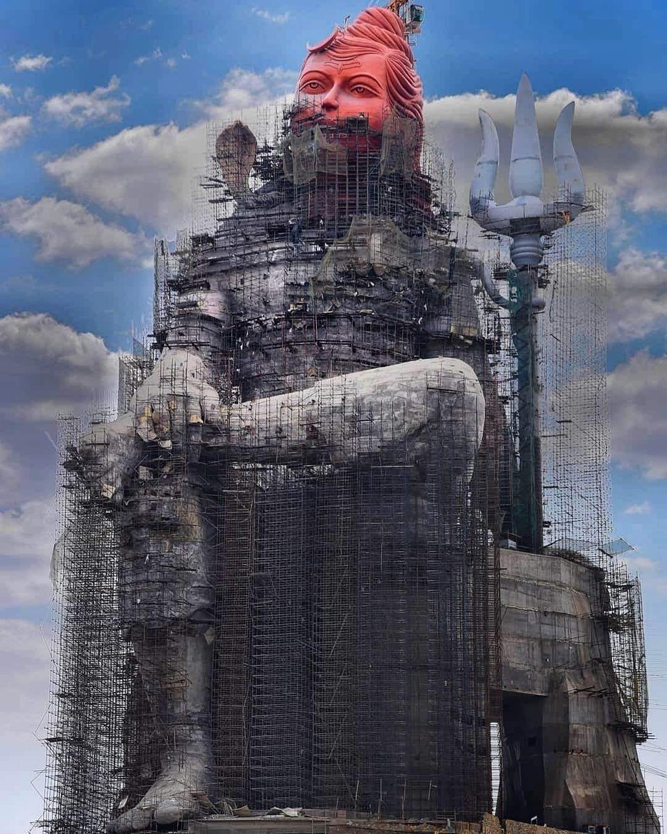 Самые большие статуи