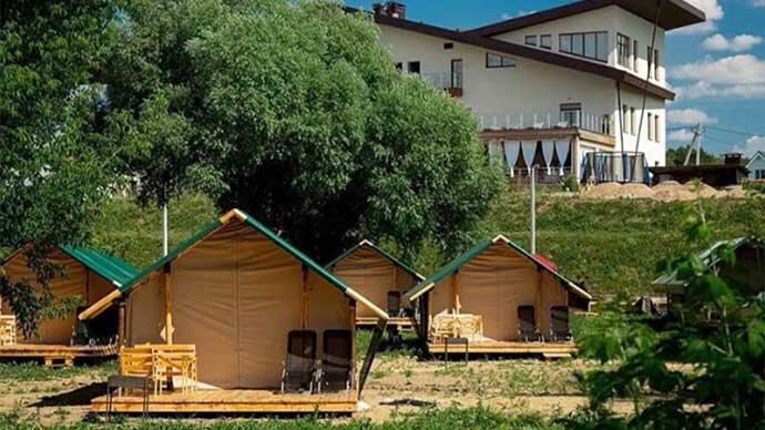  Глэмпинг «Гуляй-поле».
