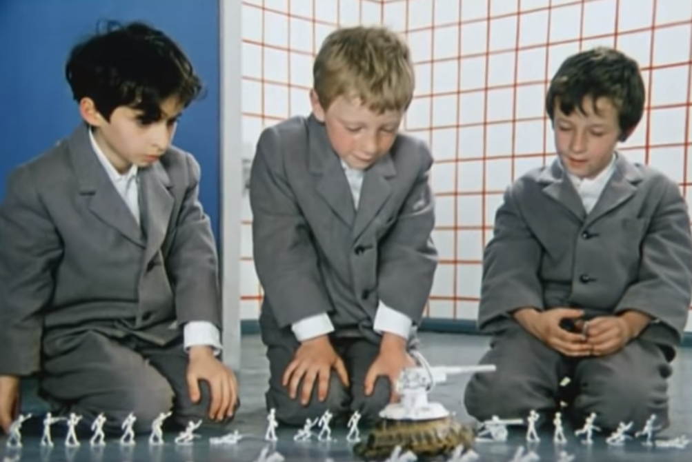 Кадр из фильма "Внимание, черепаха!"