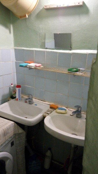две раковины для 4 комнат