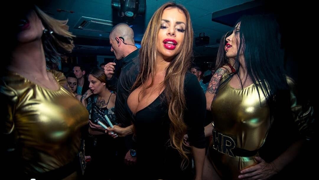 Ибица сызрань ночной клуб