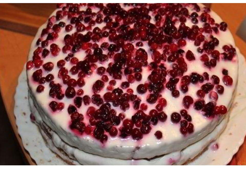 Торт с брусникой