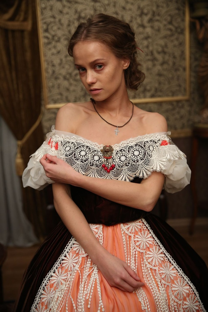 Новая крепостная. Сериал Крепостная Катерина. Екатерина Вербицкая. Екатерина Вербицкая Крепостная. Крепостная Катерина 3 сезон