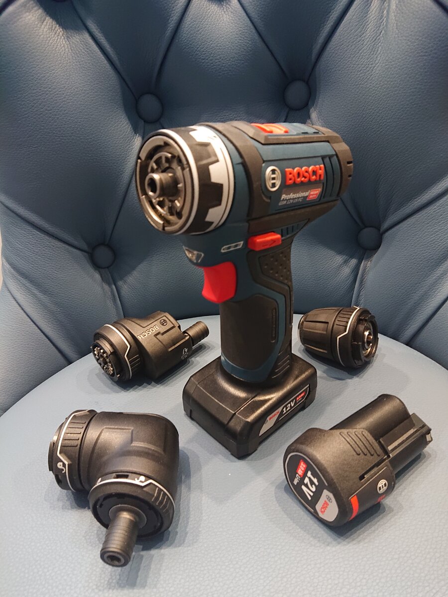 Bosch  GSR 12V-15 FC с установленной батареей на 6Ah