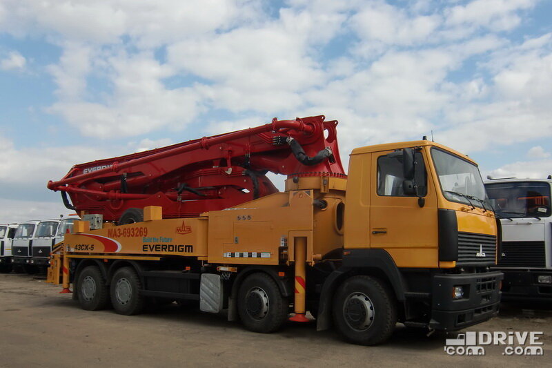 МАЗ-693269 с бетононасосом Everdigm ECP 43CX-5