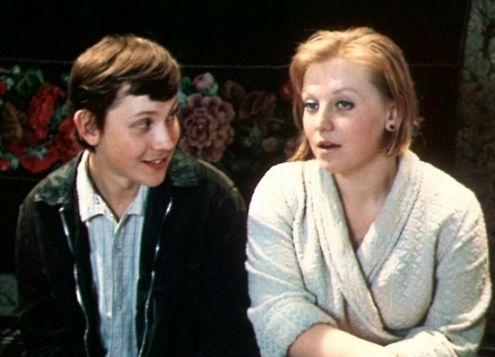 Кадр из фильма «Старший сын» (1975). Скриншот..