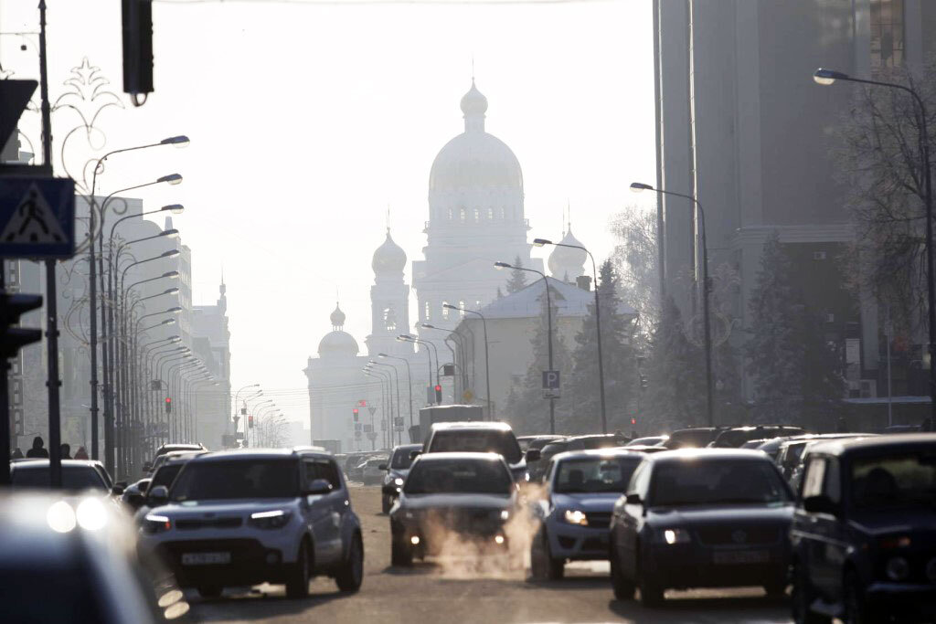 пробки саранск бар. пробки нижний новгород. саранск пробка на мосту. путепроводе светототехстрой — химмаш. дорожная пробка.
