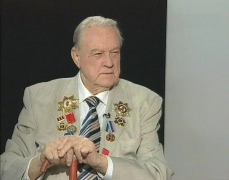 Владимир Чеботарев