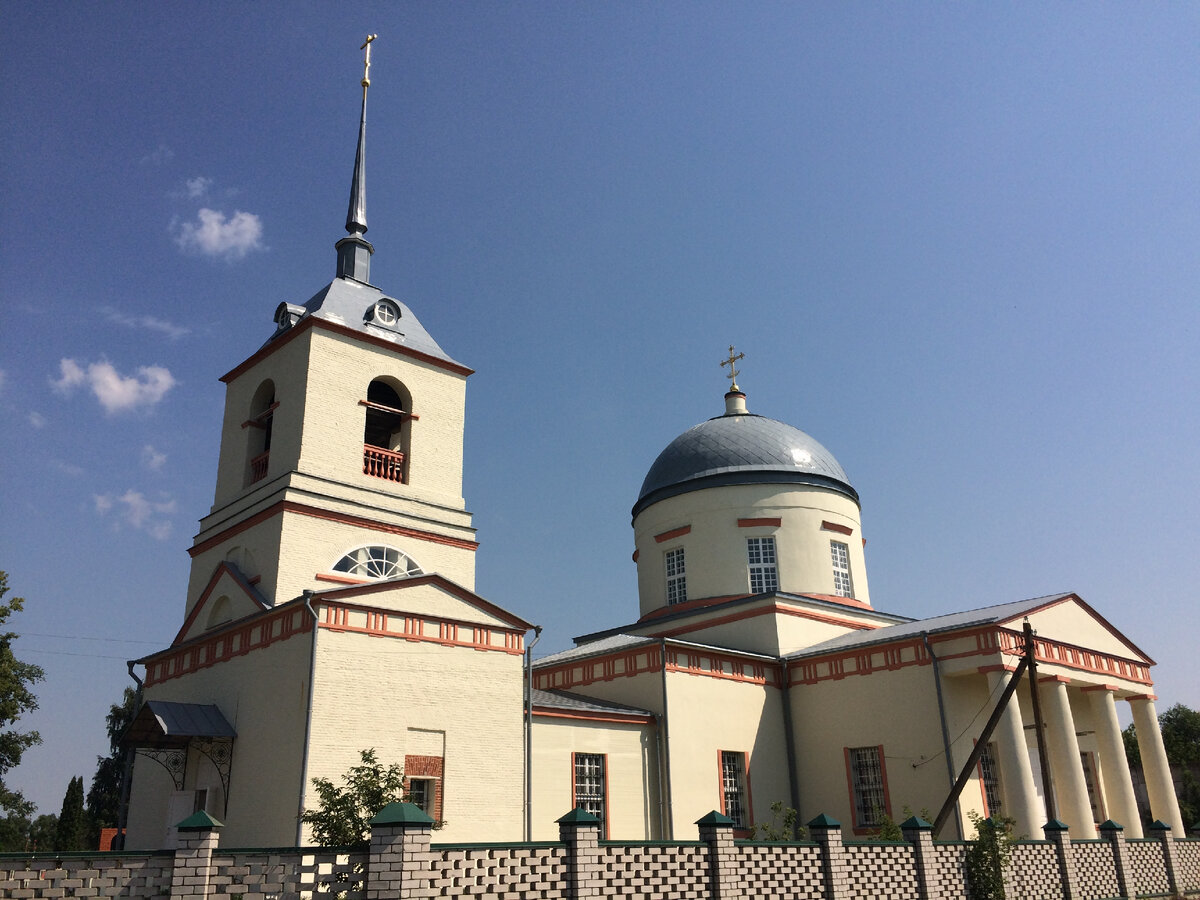 Церковь Преподобного Сергия Радонежского в селе Волчье. Фото от 17.07.2016г.