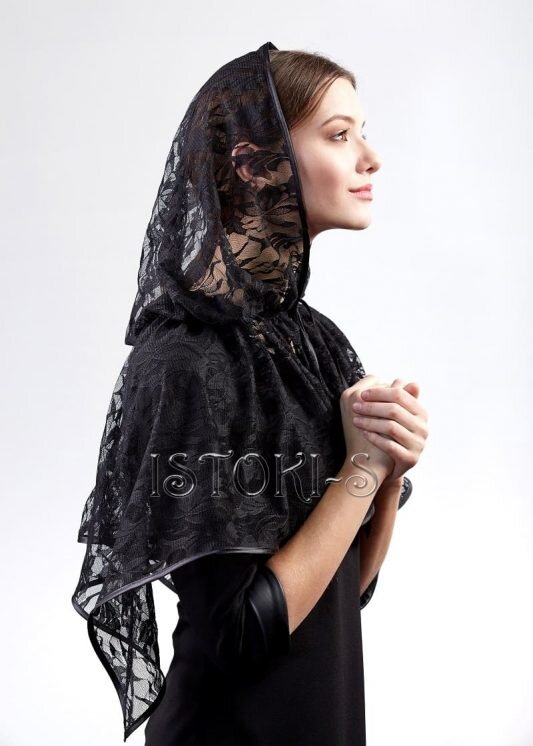 Испанский традиционный шарф вуаль