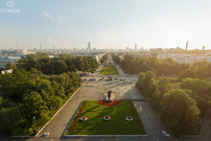   Источник: Uralweb.ru        Фото: пользователя antonfr из фотоальбомов Uralweb     