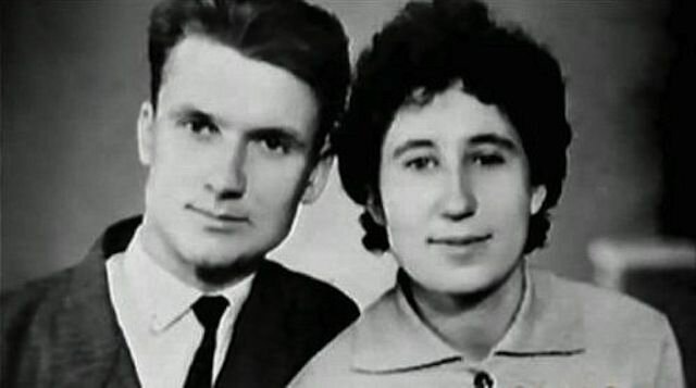 Чикатило с женой