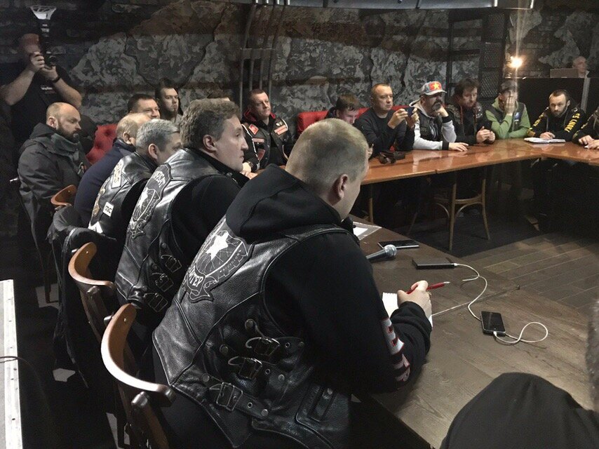 Фото Александра Цыпина (MOTORADIO), который побывал не совете 29.11.2018