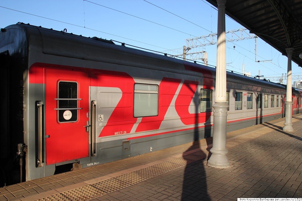 Штабной купейный вагон старого образца производства немецкого завода в городе Аммендорф. Фото: Кирилл Балберов