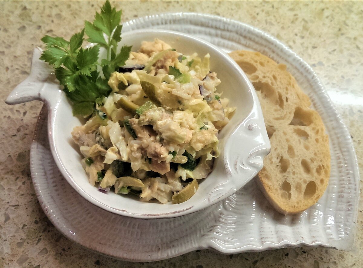 Салат с лососем