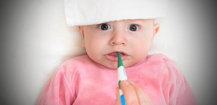 Меряем температуру у грудного ребёнка