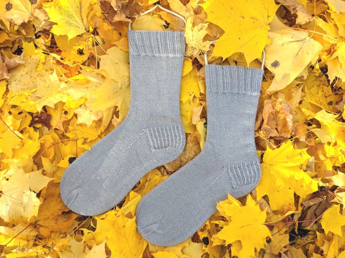 Мужские носки спицами, размер 42-43