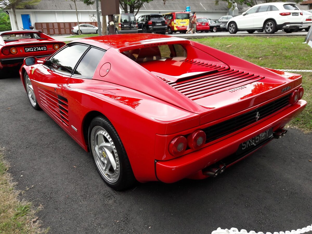 Ferrari 512 Testarossa