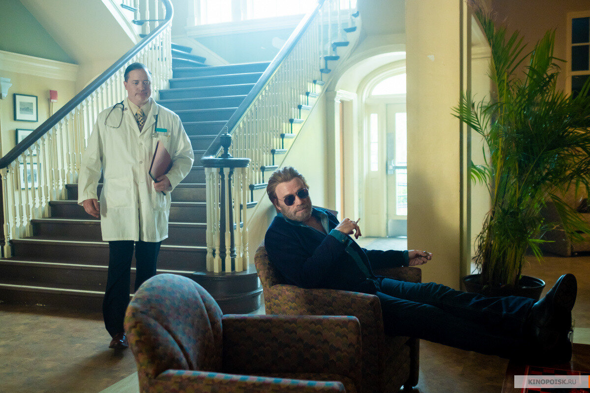 Что вдруг случилось с Бренданом Фрейзером и почему он сегодня не отличим по толщине лица и тела от своего тезки Брендана Глисона?.. Это был риторический вопрос, отвечать на который шутками про "Макдоналдс" вовсе не обязательно. 