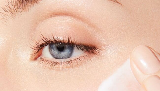 Здоровая кожа вокруг глаз важная составляющая Вашего неповторимого образа