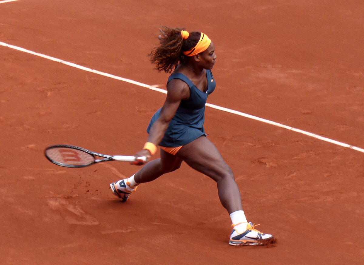 На фото Серена Уильямс на Roland Garros 2013 .  