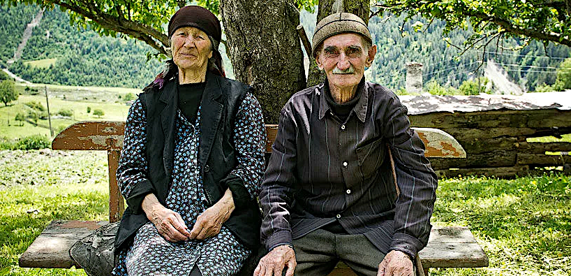 фото с сайта geomigrant.com  Грузия издавна славилась своими долгожителями