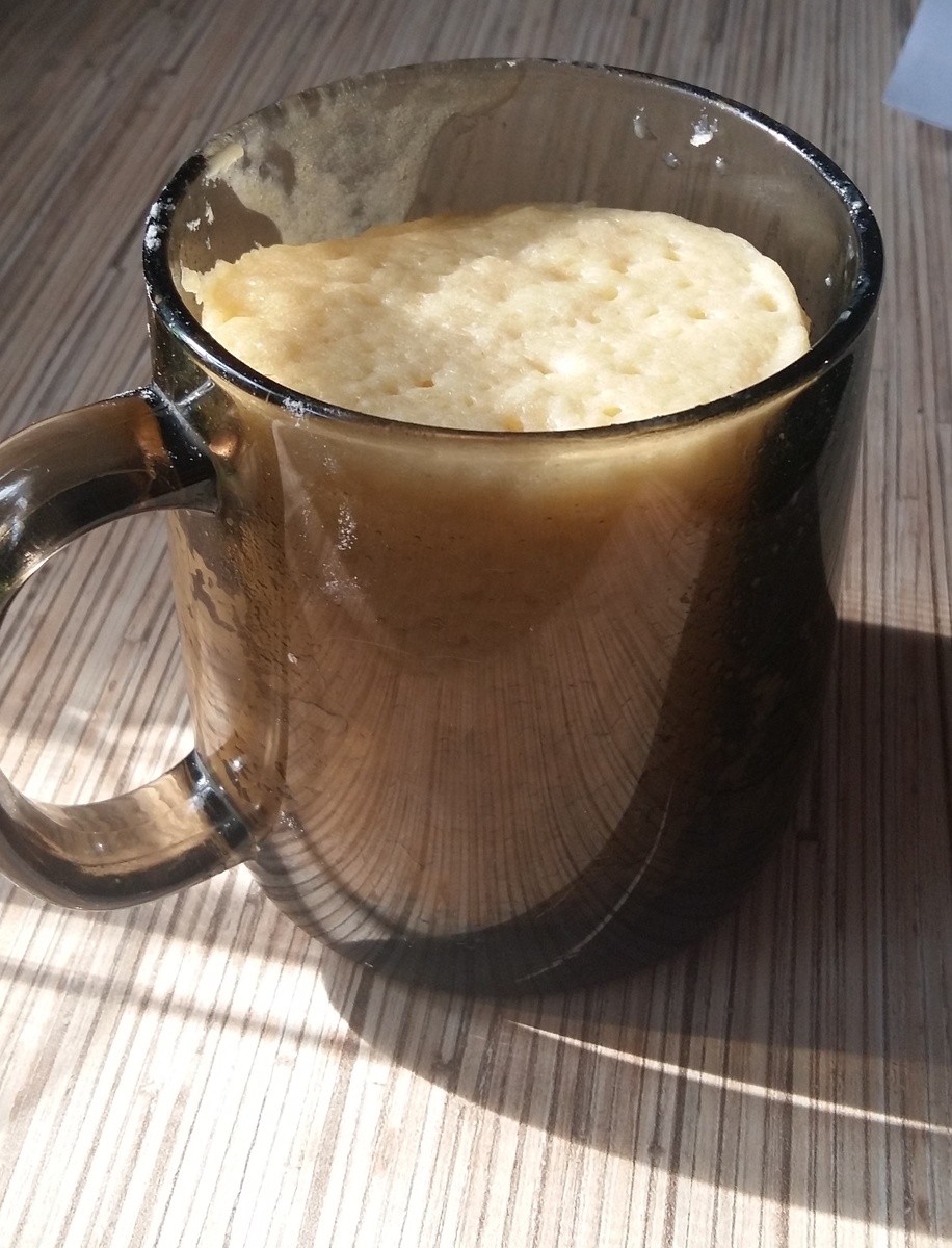 Простите)) Кружку тестом замазала немного!)