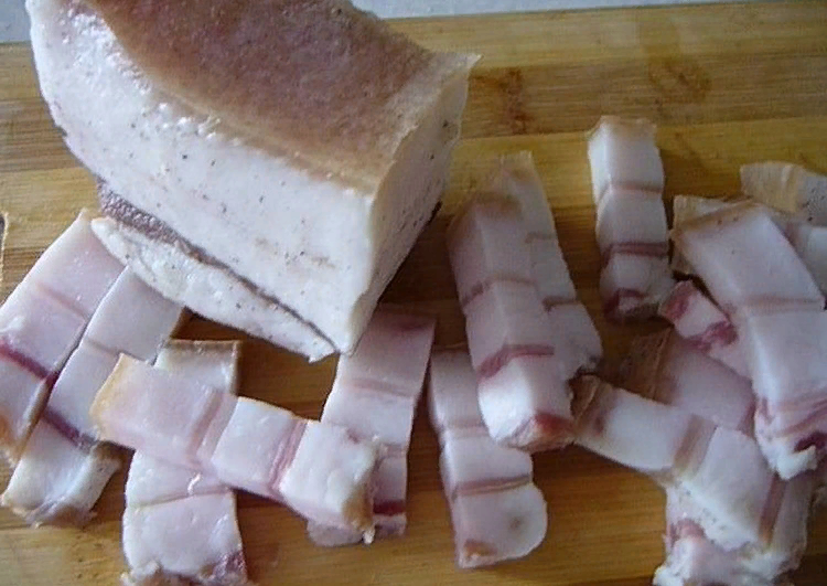 Простой оптимальный засол сала.       Из Яндекс-картинок.