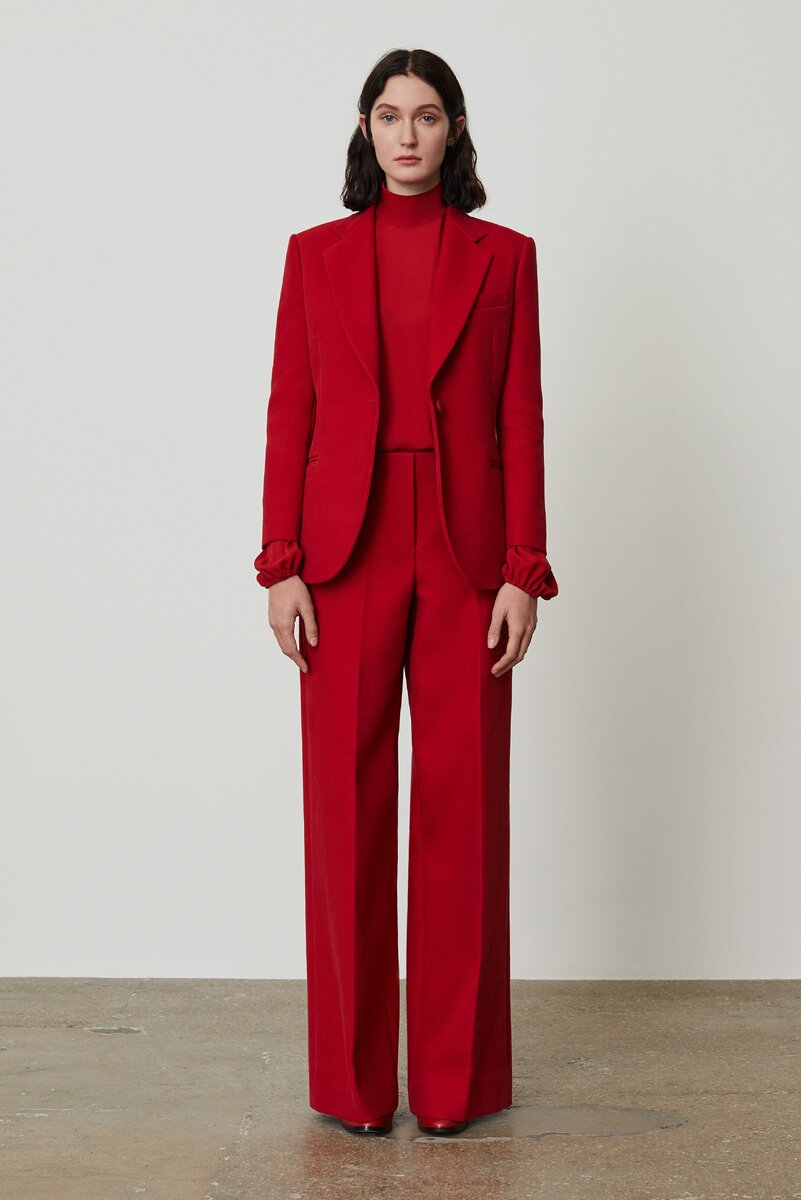 Theory (здесь и далее фотографии с сайта www.vogue.com)