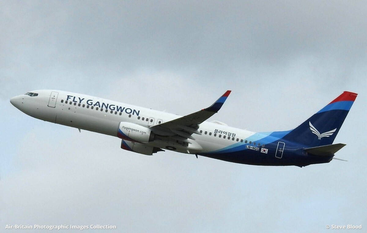Первый самолёт Fly Gangwon, семь лет отработавший на маршрутах Norwegian Air Shuttle; корейский стартап собирает парк на вторичном рынке, в лизинг