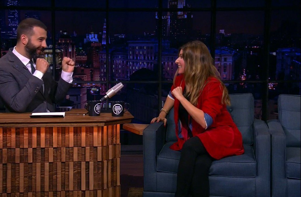 Шоу Вечерний Ургант с Жанной Бадоевой