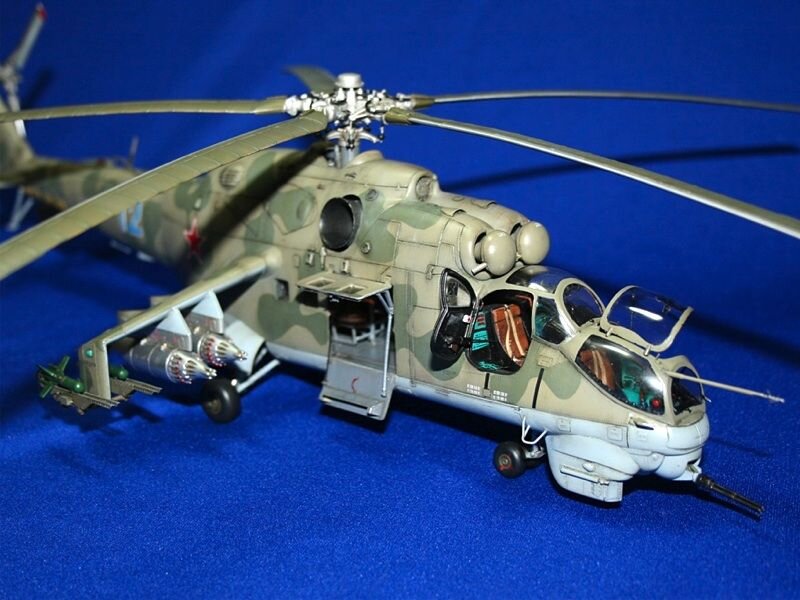 Источник Яндекс картинки.  О моделях именно Ми-24 и его дальнейшей модификации Ми-35 пойдёт речь в статье