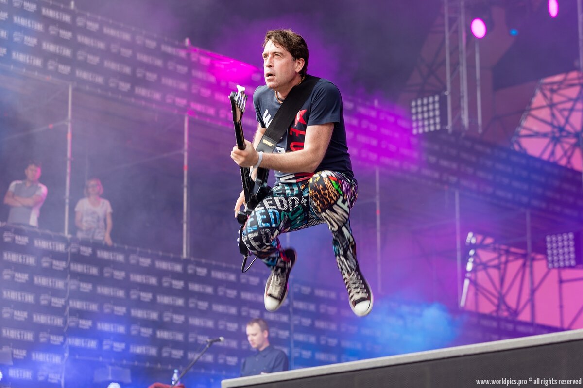 Ногу свело фото группы. Группа ногу свело! 2020. Ногу свело клипы. Ног 3 свело. Ногу свело постер.